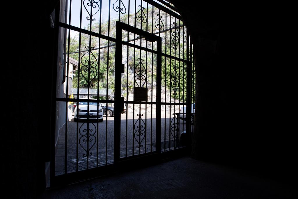 Hotel Centrale Torbole Sul Garda Esterno foto