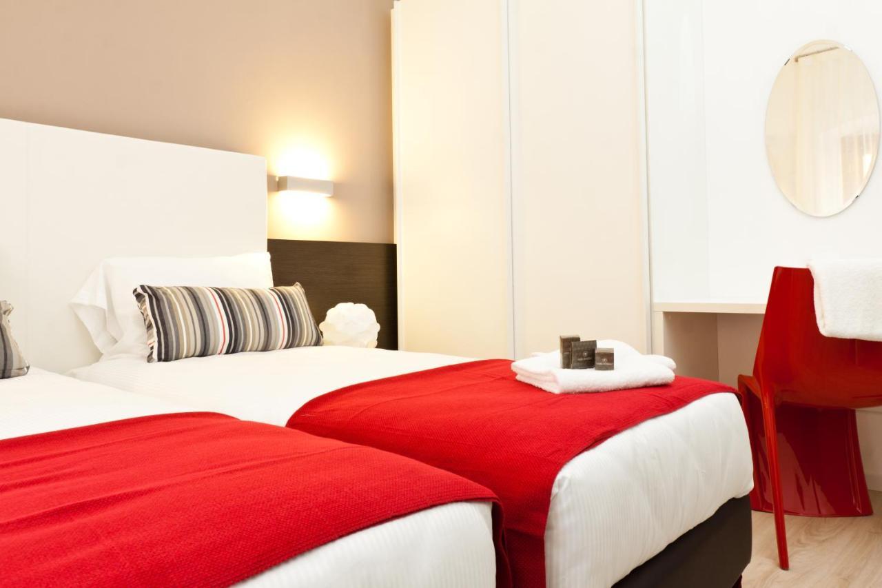 Hotel Centrale Torbole Sul Garda Esterno foto